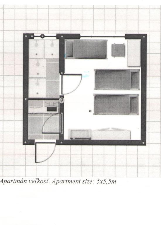 Red Apartment براتسيلافا المظهر الخارجي الصورة